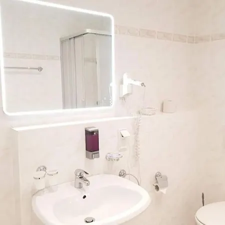 9, Residenz Seeblick